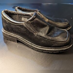 Children's dress shoes slip on